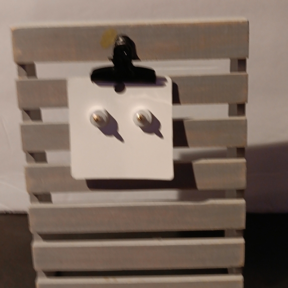 Purse And Heels Red 14K Plated Shiny Alloy Rhinestone Earrings. - Picture 6 of 6